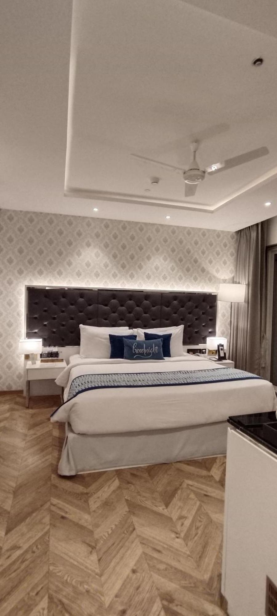 Amanora The Fern Hotels & Club Mundhva Dış mekan fotoğraf