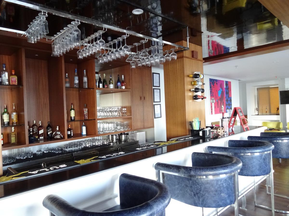 Amanora The Fern Hotels & Club Mundhva Dış mekan fotoğraf