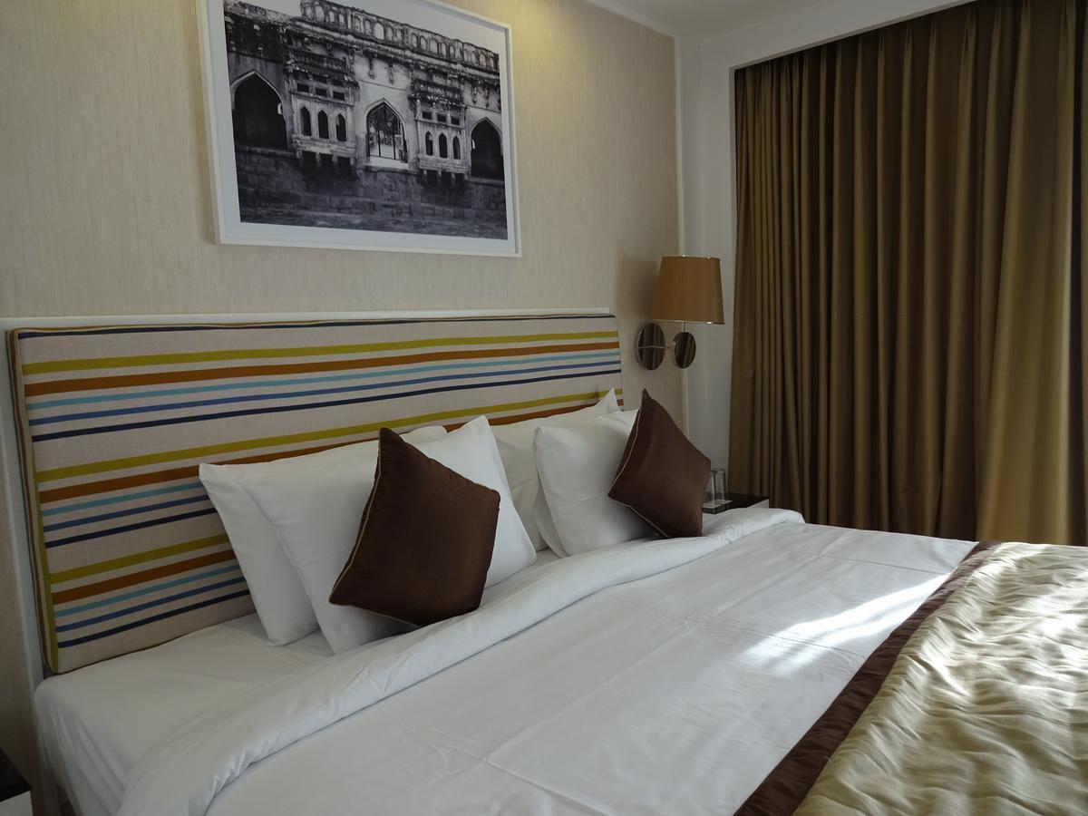 Amanora The Fern Hotels & Club Mundhva Dış mekan fotoğraf