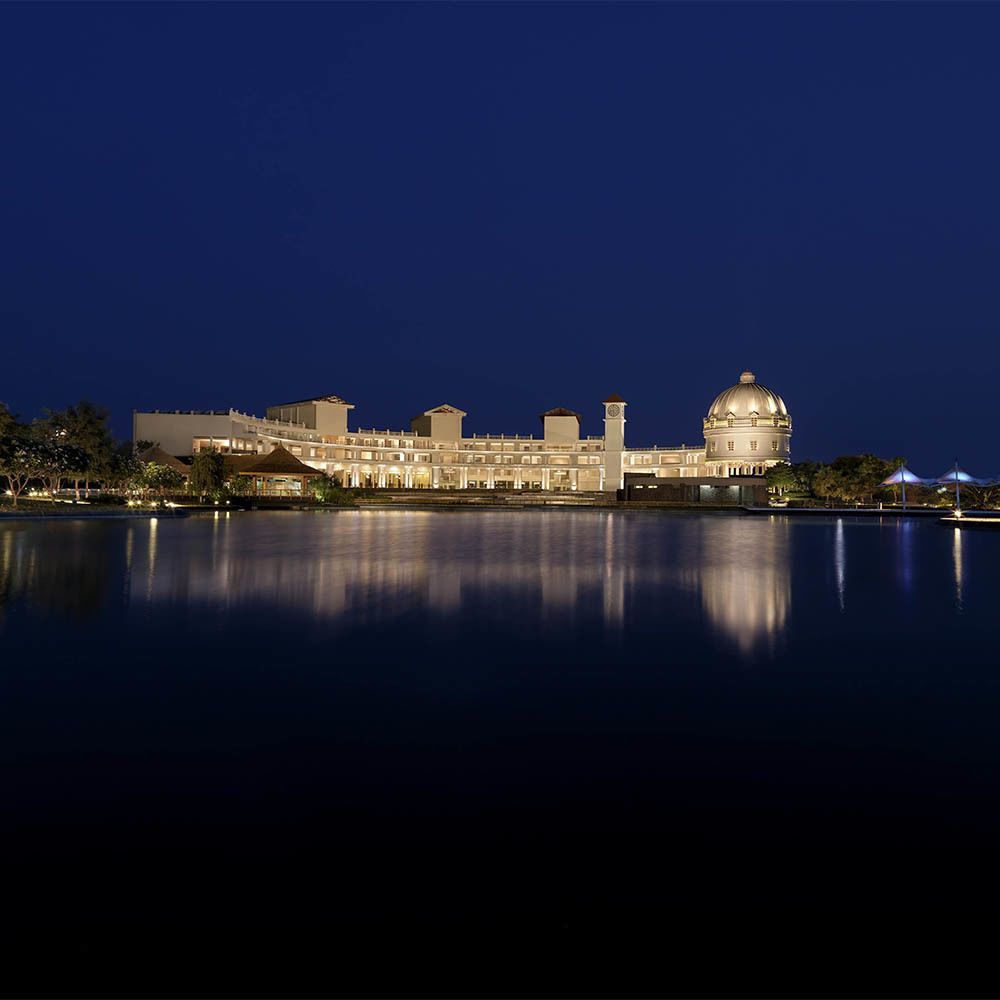 Amanora The Fern Hotels & Club Mundhva Dış mekan fotoğraf